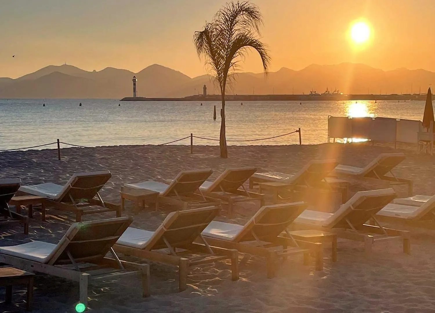 公寓 Luxury Family 2Br - Prime Location, Walk To Beach & Shopping, Sunny Balcony - By Totolulu Cannes Hoche