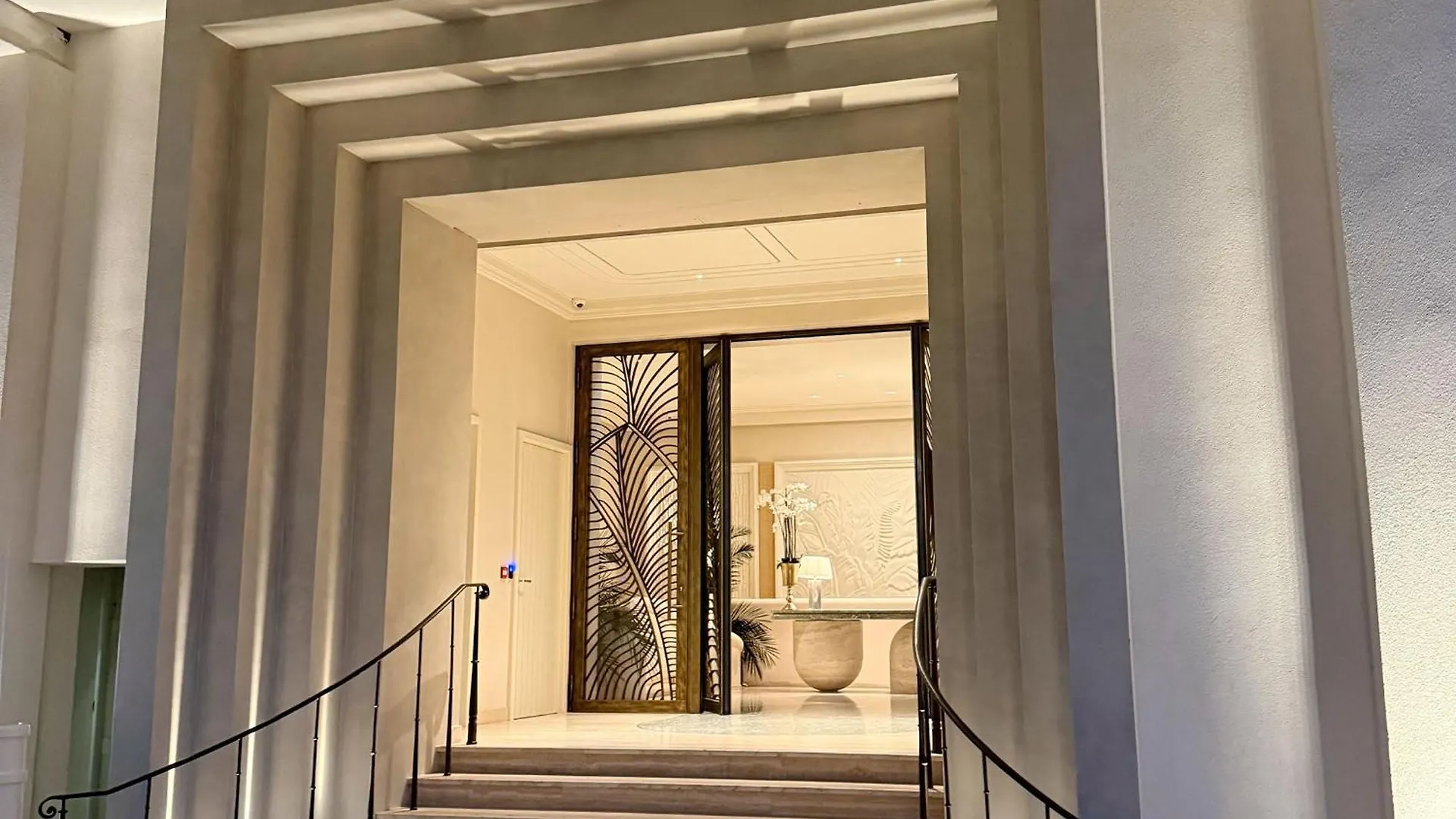 公寓 Luxury Family 2Br - Prime Location, Walk To Beach & Shopping, Sunny Balcony - By Totolulu Cannes Hoche